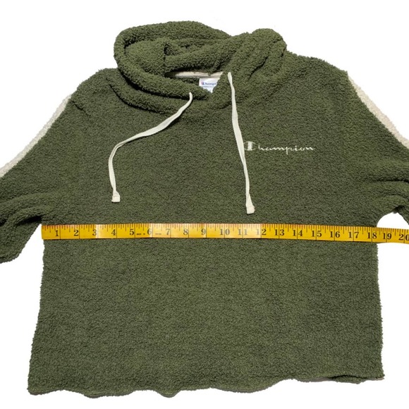 Champion Olive Green and Cream Women's Sweater - Picture 4 of 9